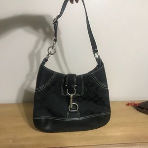 Classic Signature Coach Purse - Black